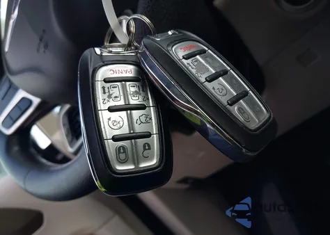 2019 Chrysler Pacifica Touring Plus from USA, damaged, VIN 2C4RC1FG4KR737915